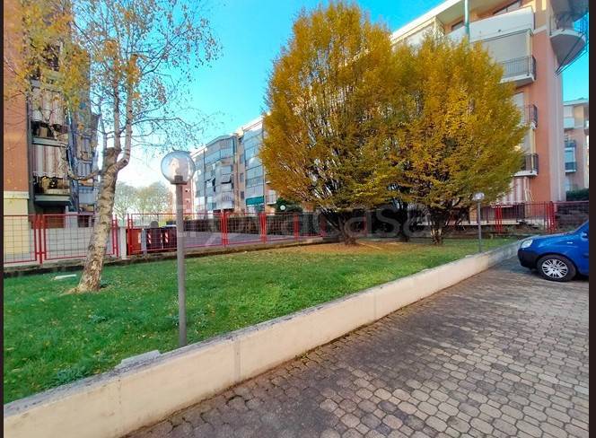 appartamento in vendita a Collegno in zona Savonera