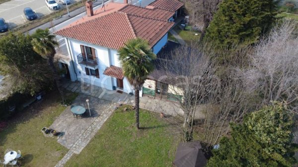 casa indipendente in vendita a Collegno