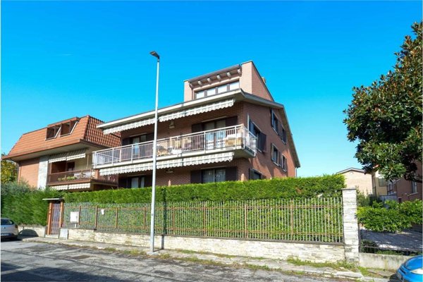 casa indipendente in vendita a Collegno