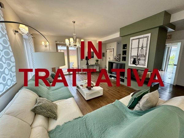 casa indipendente in vendita a Collegno