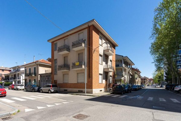 casa indipendente in vendita a Collegno
