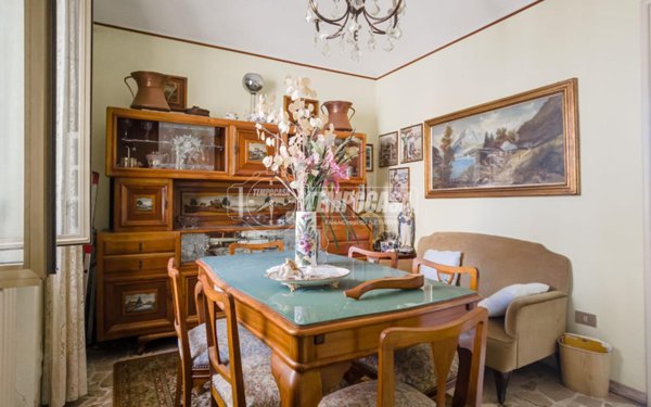 casa indipendente in vendita a Collegno