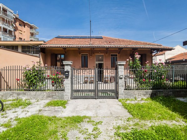 casa semindipendente in vendita a Collegno