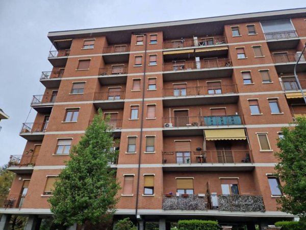 appartamento in vendita a Collegno in zona Savonera