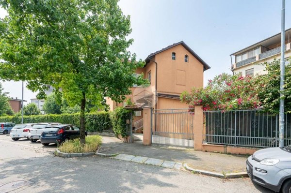 casa indipendente in vendita a Collegno
