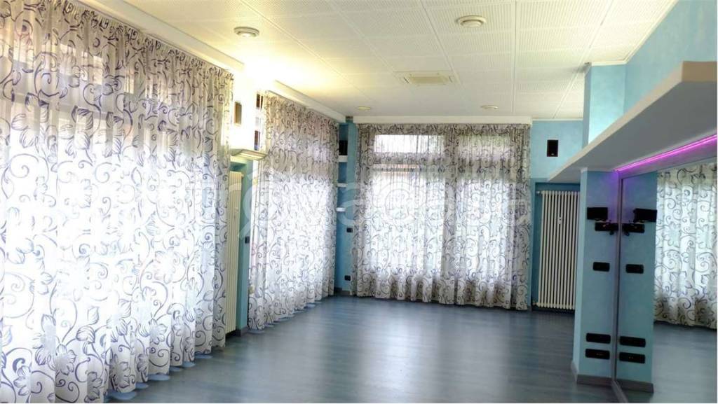 trivano in vendita a Collegno in zona Leumann