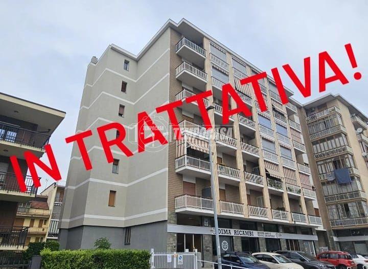 appartamento in vendita a Collegno in zona Leumann