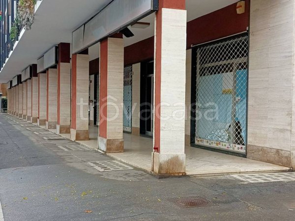 negozio in vendita a Collegno