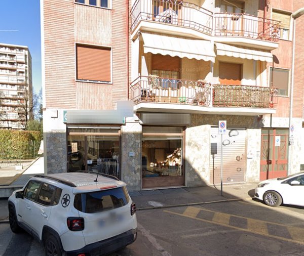 negozio in vendita a Collegno