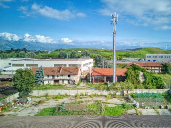 terreno edificabile in vendita a Collegno in zona Savonera