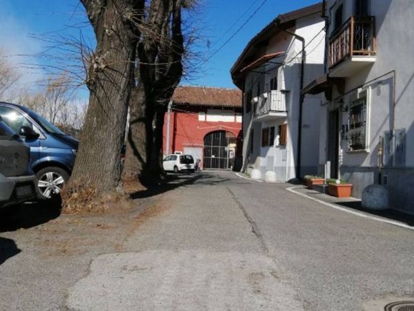appartamento in vendita a Collegno in zona Savonera