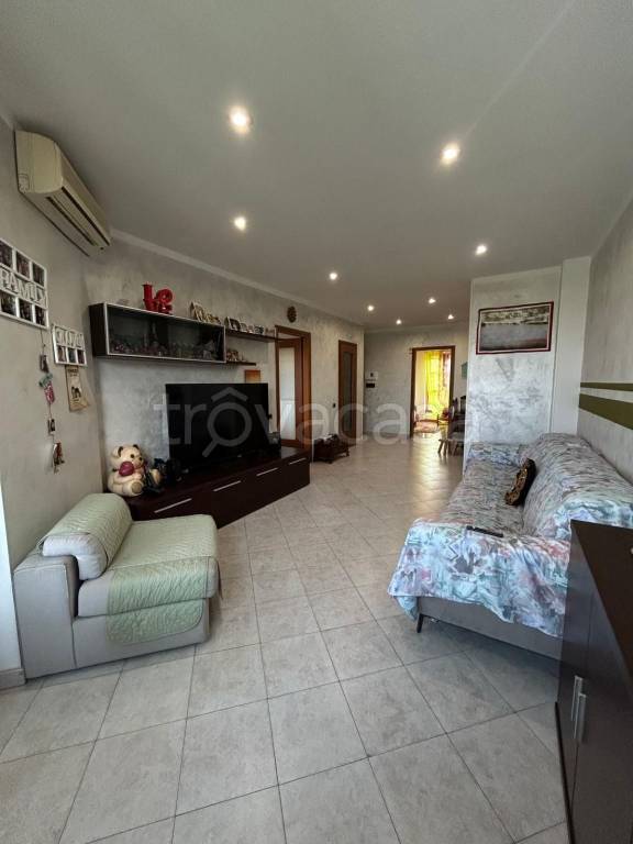 appartamento in vendita a Collegno in zona Savonera