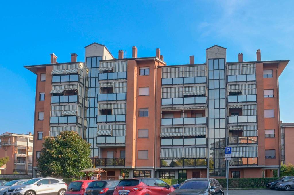 appartamento in vendita a Collegno in zona Savonera