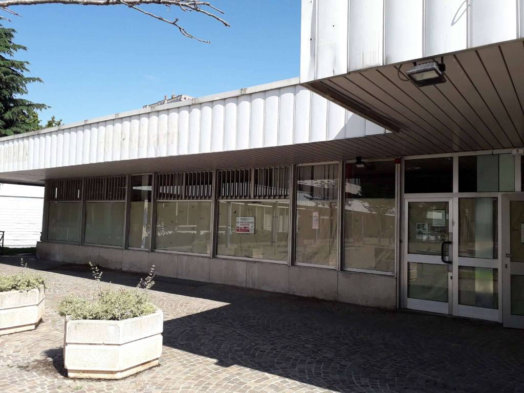 negozio in vendita a Collegno