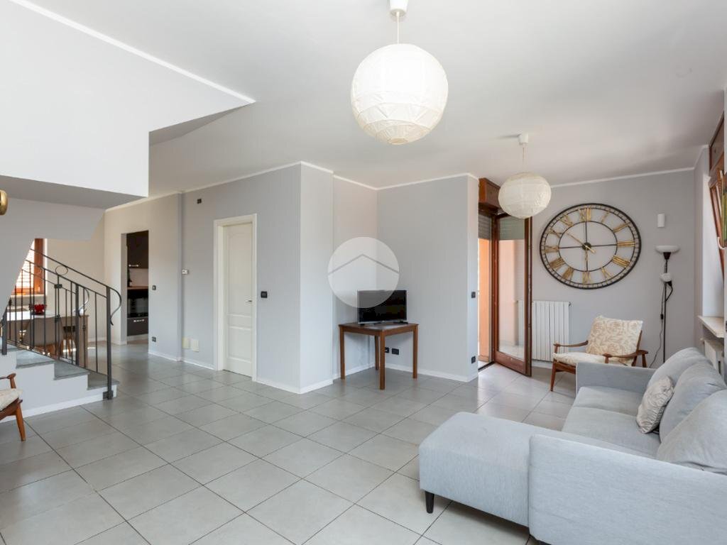 casa indipendente in vendita a Collegno