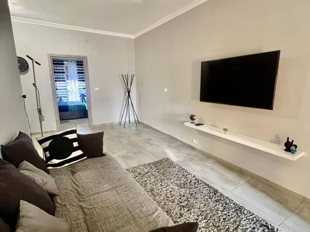 appartamento in vendita a Collegno in zona Savonera