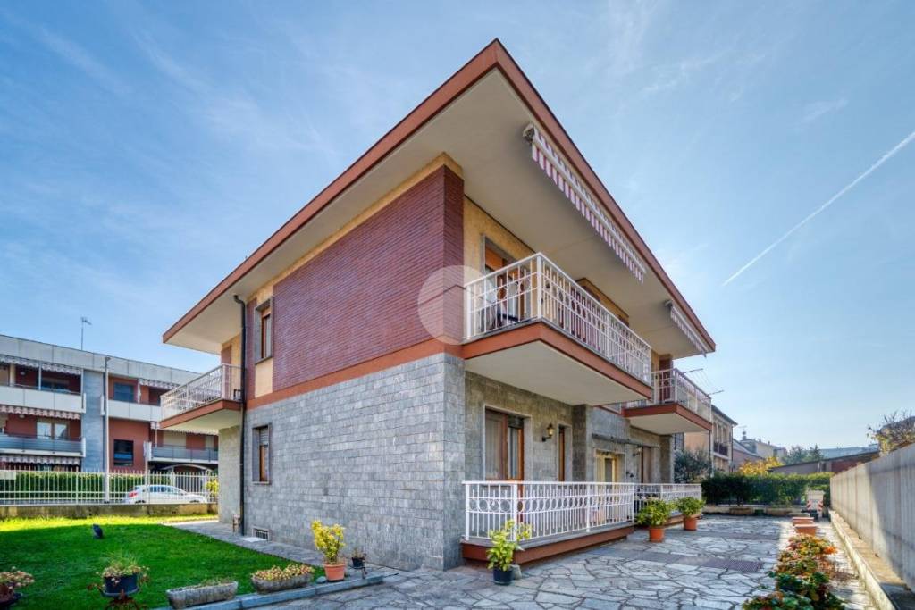 casa indipendente in vendita a Collegno