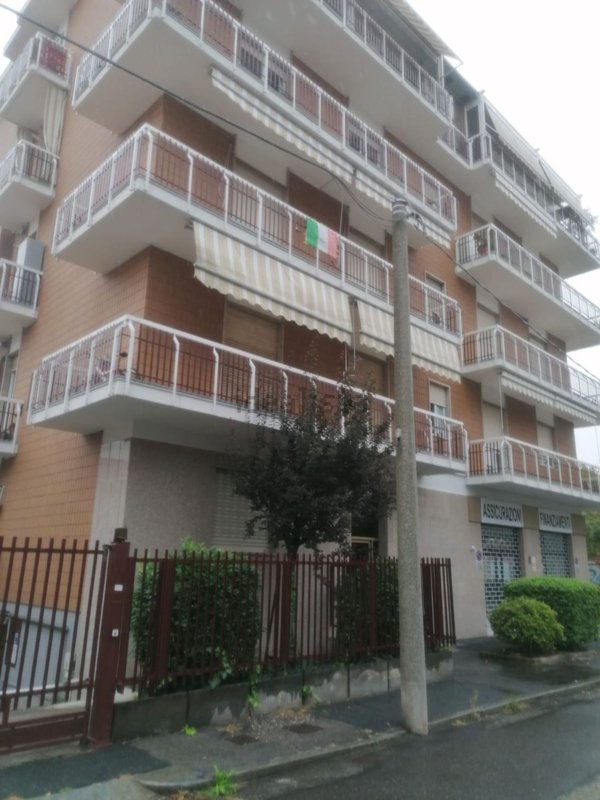 locale di sgombero in vendita a Collegno