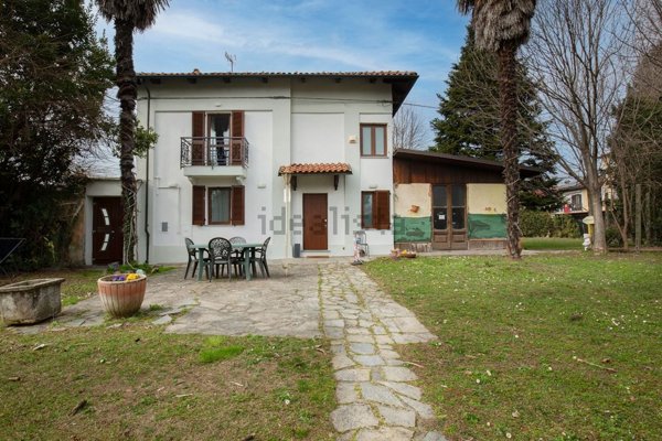 casa indipendente in vendita a Collegno