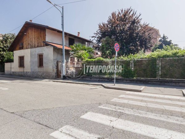 casa indipendente in vendita a Collegno