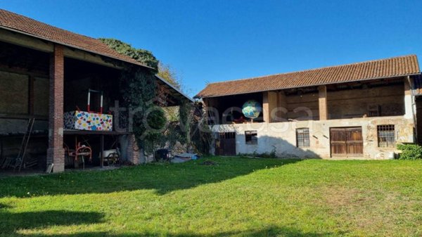 casa indipendente in vendita a Collegno