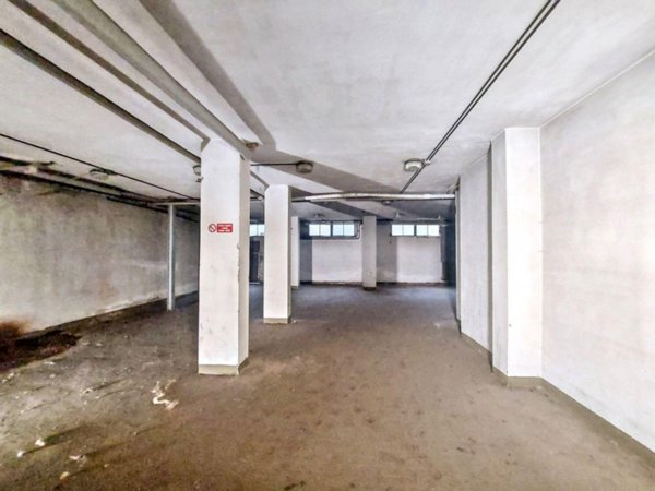 locale di sgombero in vendita a Collegno