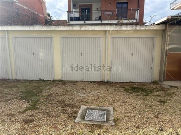 locale di sgombero in vendita a Collegno