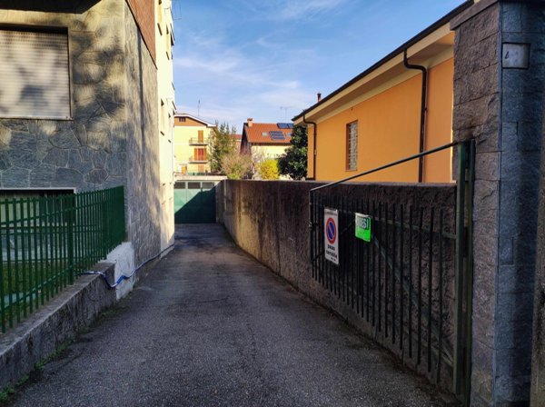 locale di sgombero in vendita a Collegno