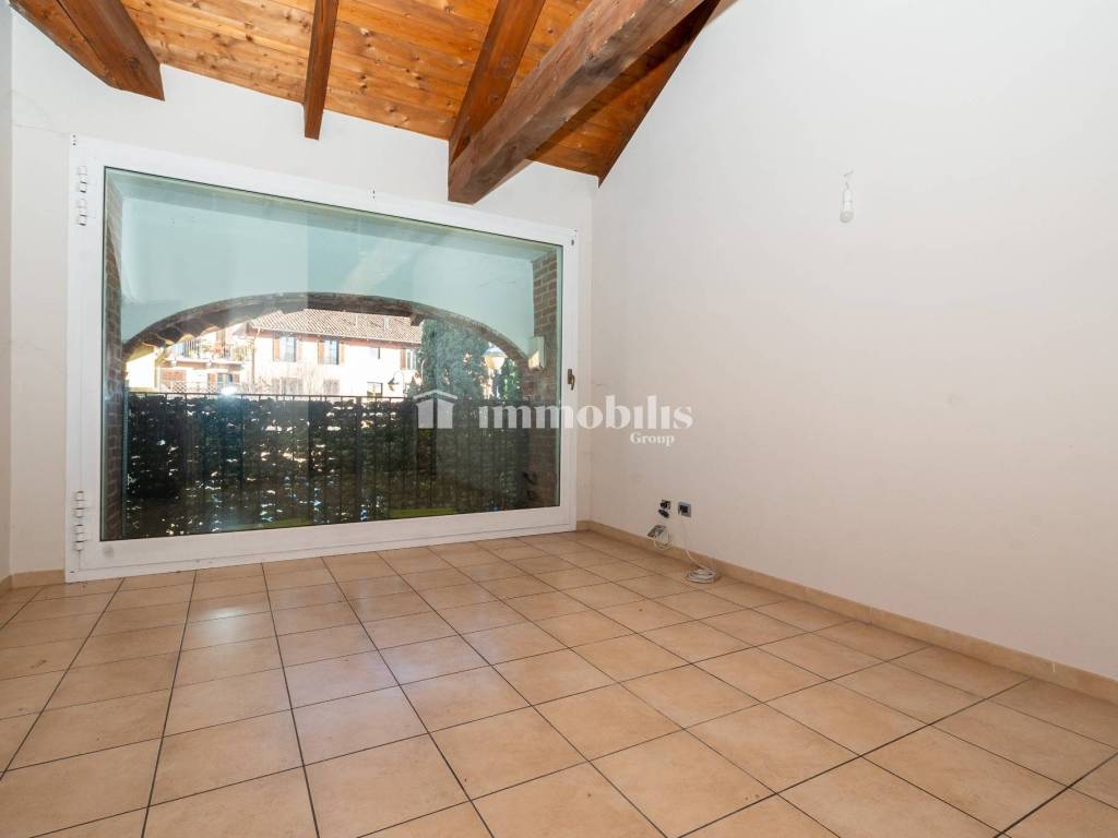 appartamento in vendita a Collegno in zona Savonera