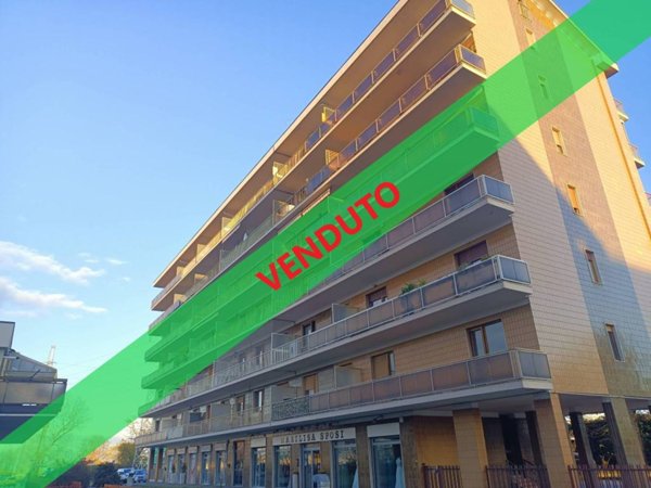 appartamento in vendita a Collegno in zona Savonera