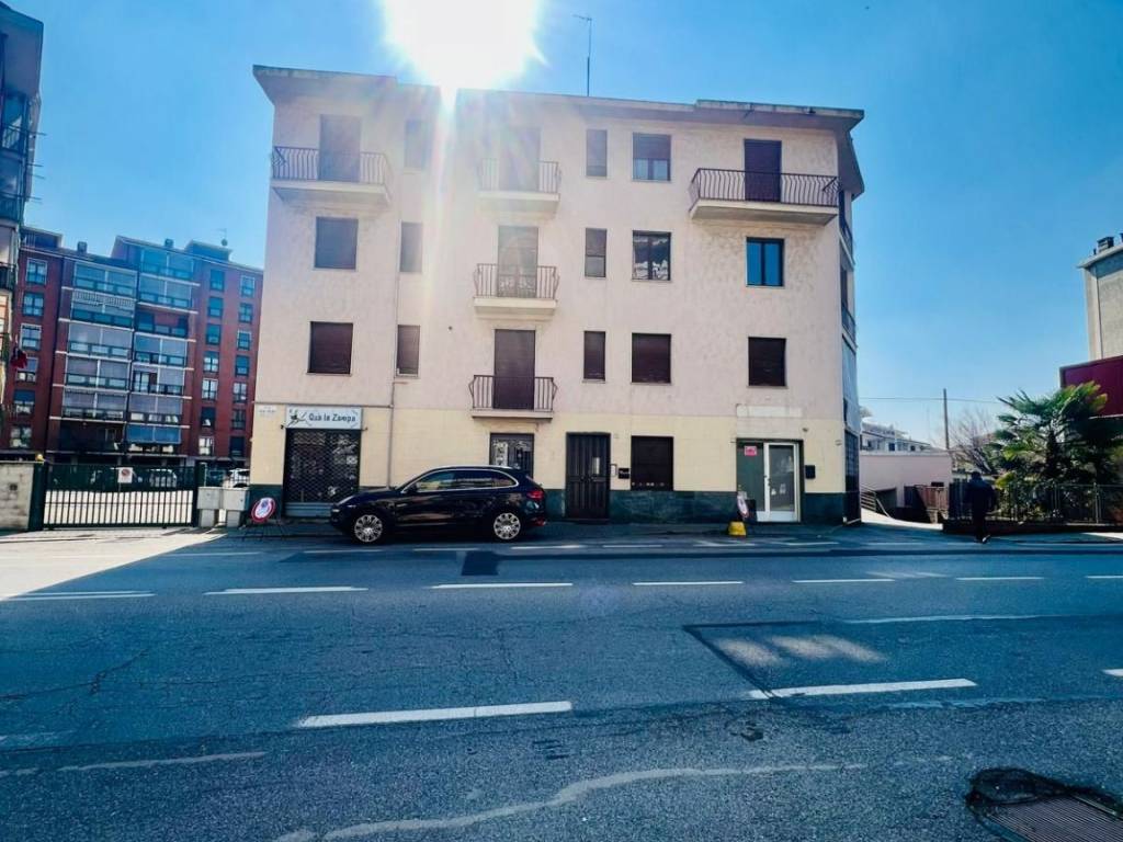 appartamento in vendita a Collegno in zona Savonera