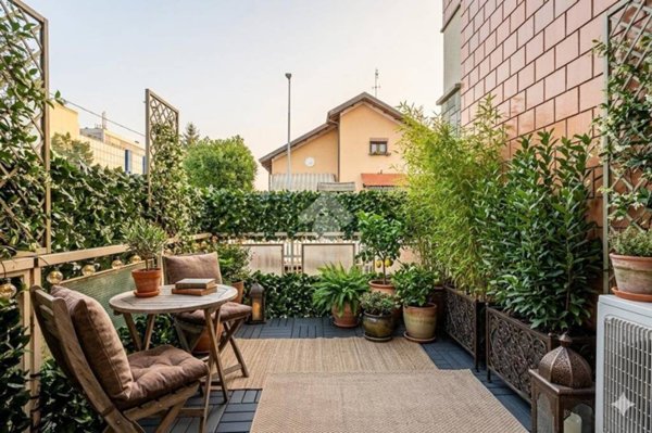 appartamento in vendita a Collegno in zona Leumann