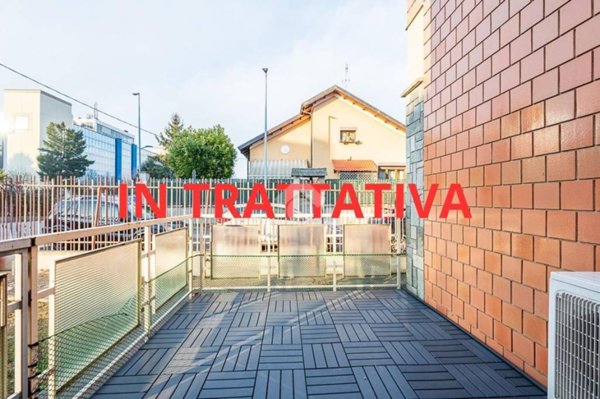 appartamento in vendita a Collegno in zona Leumann