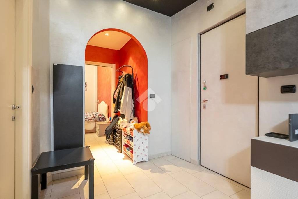 appartamento in vendita a Collegno in zona Leumann