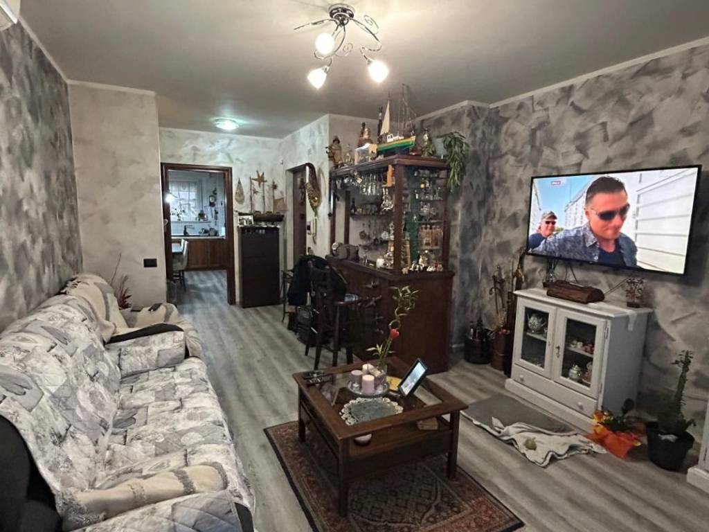 appartamento in vendita a Collegno in zona Savonera