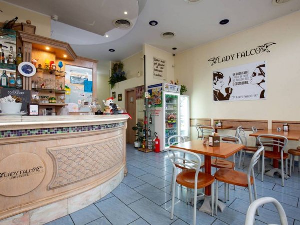 negozio in vendita a Collegno