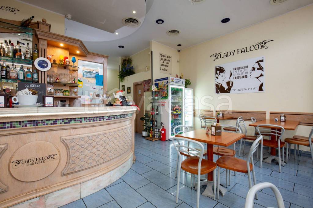 negozio in vendita a Collegno