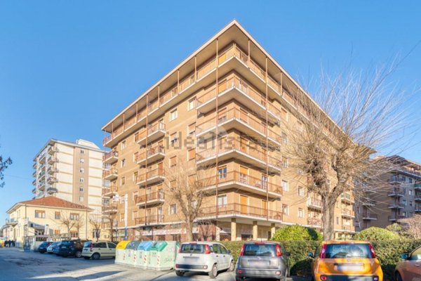 ufficio in vendita a Collegno