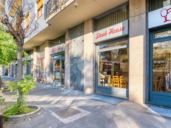 negozio in vendita a Collegno