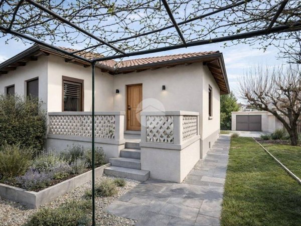 casa indipendente in vendita a Collegno