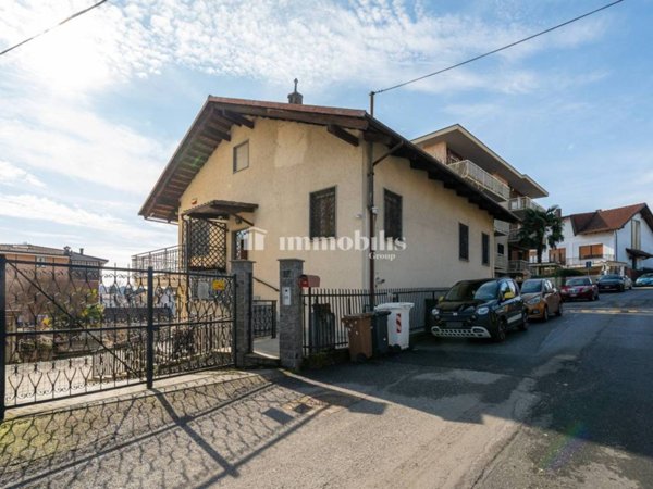 casa indipendente in vendita a Collegno