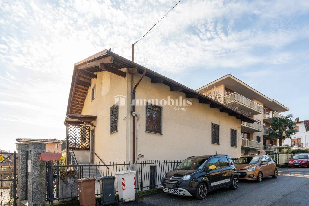 casa indipendente in vendita a Collegno