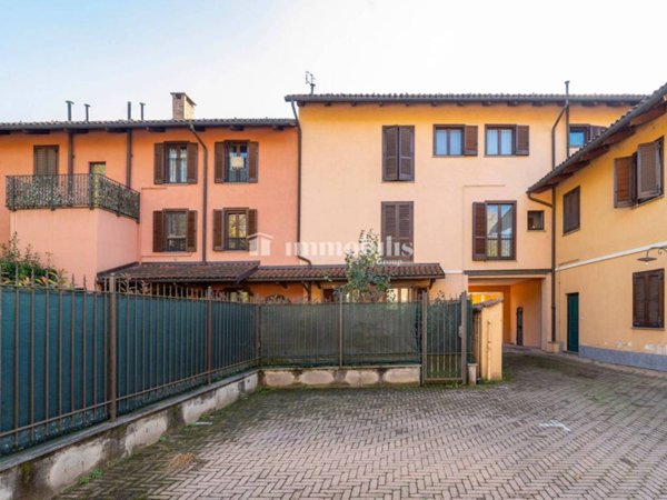 appartamento in vendita a Collegno in zona Savonera