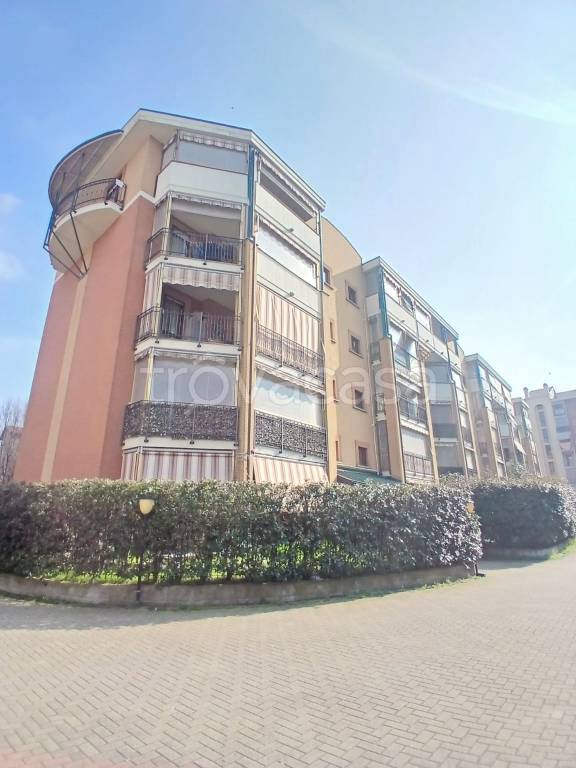 appartamento in vendita a Collegno in zona Savonera