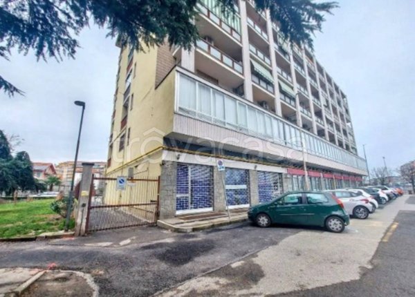 locale commerciale in vendita a Collegno