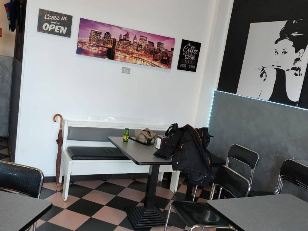 negozio in vendita a Collegno