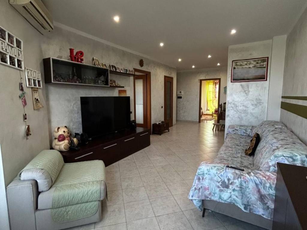 appartamento in vendita a Collegno in zona Savonera