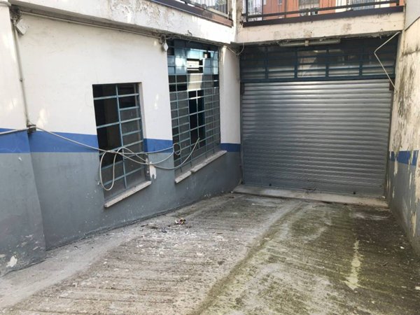 locale commerciale in vendita a Collegno