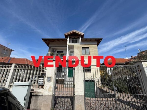 casa indipendente in vendita a Collegno
