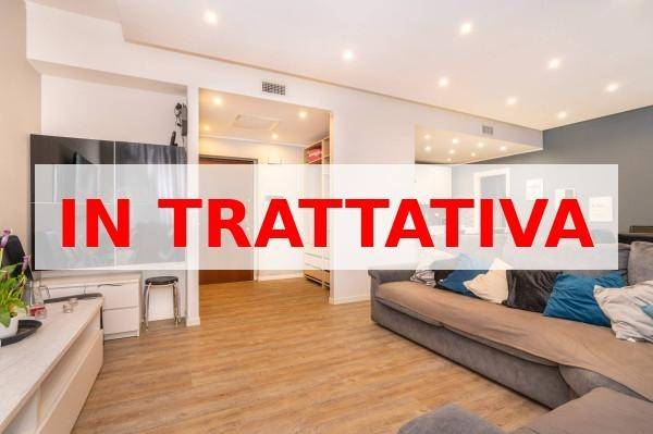 appartamento in vendita a Collegno in zona Leumann